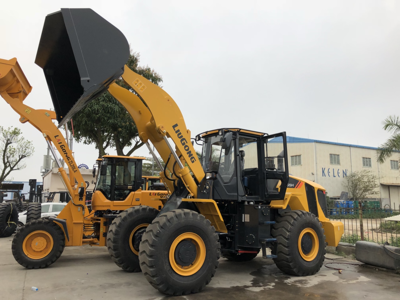 Xe Xúc Lật Liugong 855H - Gầu 3 m3 đến 3.7 m3