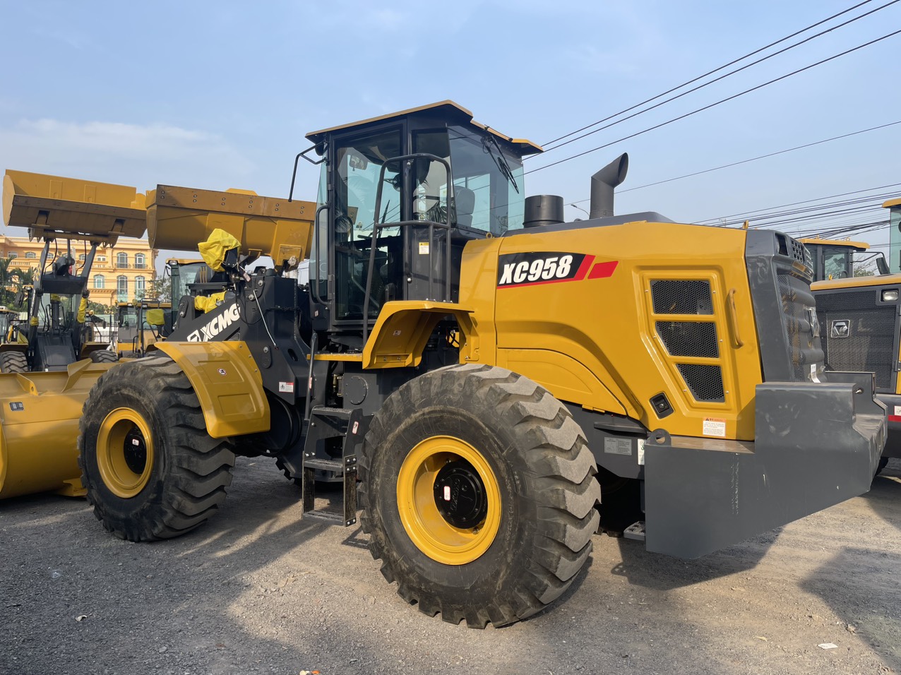 Máy xúc lật XCMG XC958 Gầu 3.5 m3 Thiết kế mới | Chính hãng | Giá rẻ